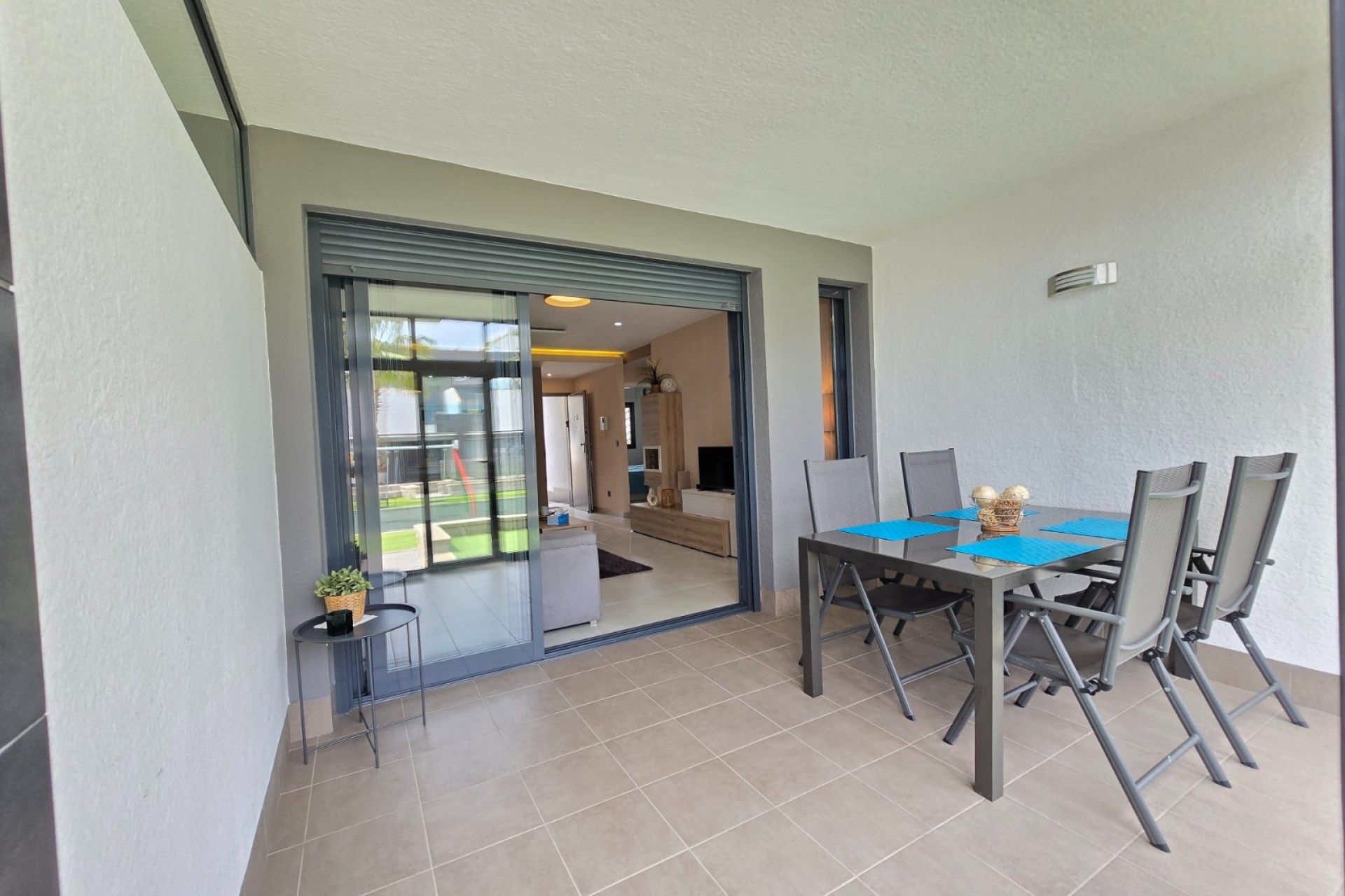 Revente - Apartment / Flat * -
Orihuela Costa * - Punta Prima *