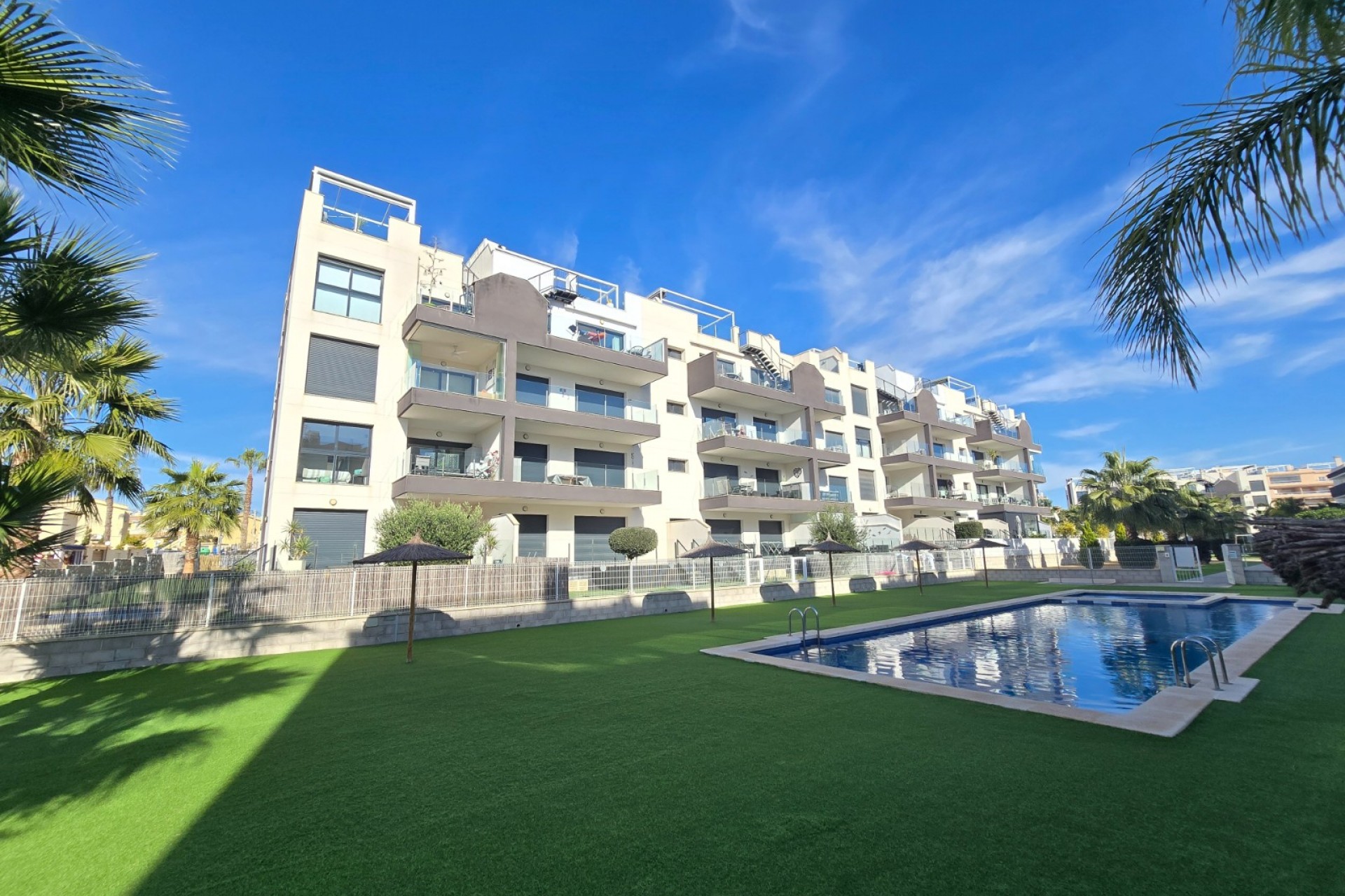 Revente - Apartment / Flat * -
Orihuela Costa * - Villamartín *