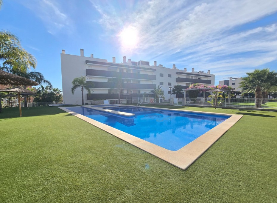 Revente - Apartment / Flat * -
Orihuela Costa * - Villamartín *