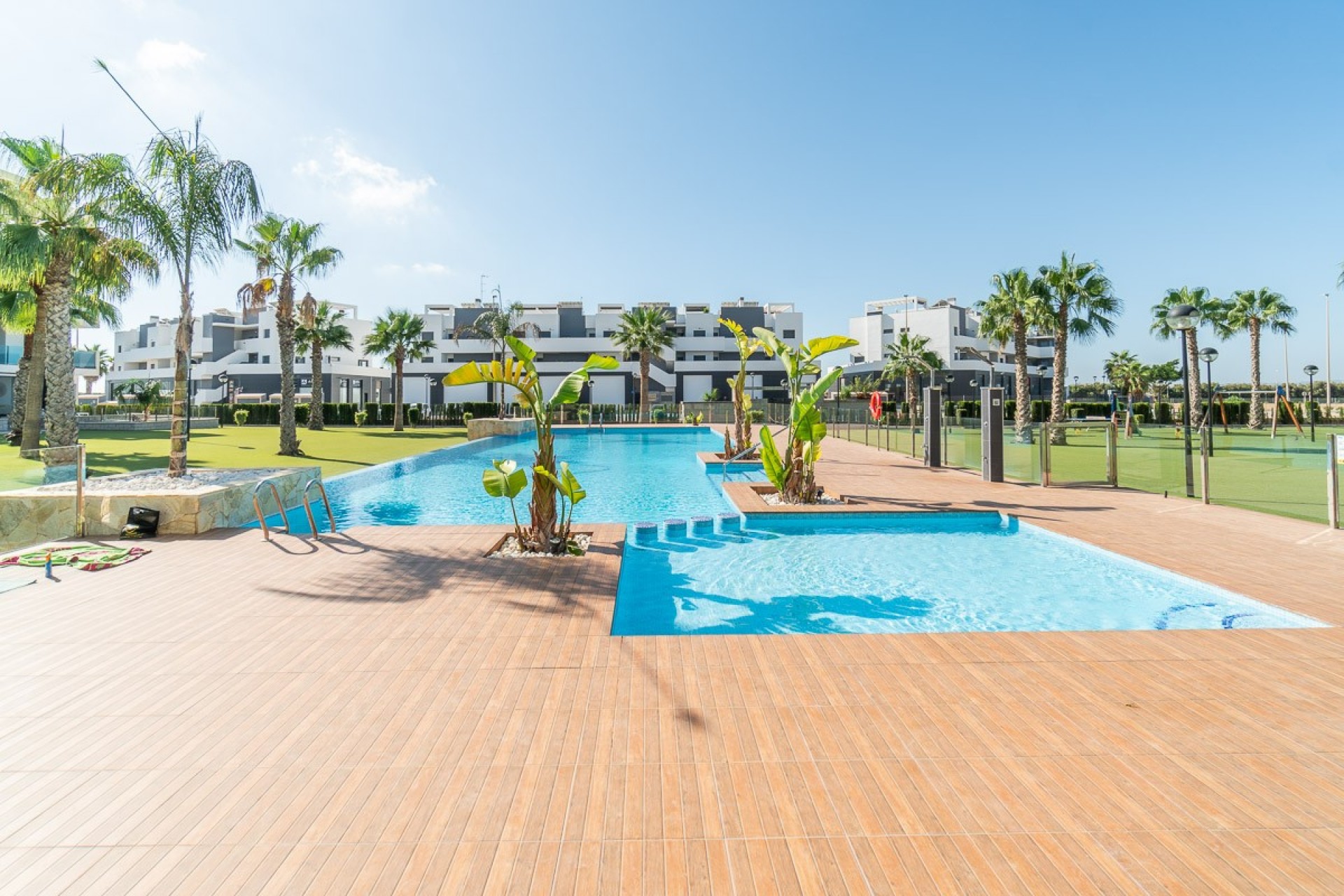 Revente - Apartment -
Guardamar del Segura - El Raso