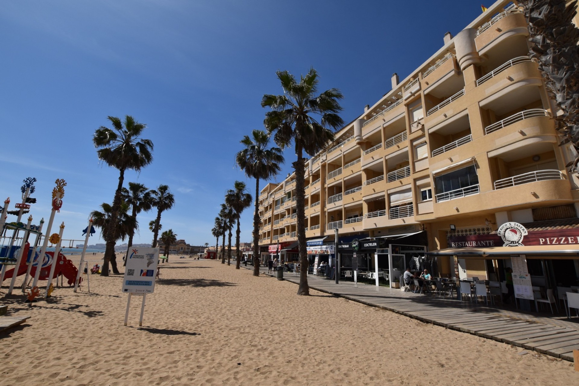 Revente - Apartment -
La Mata