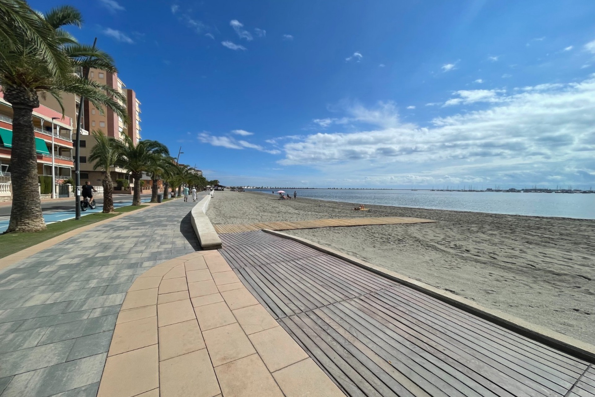 Revente - Apartment -
Lo Pagan - Lo Pagan - Town