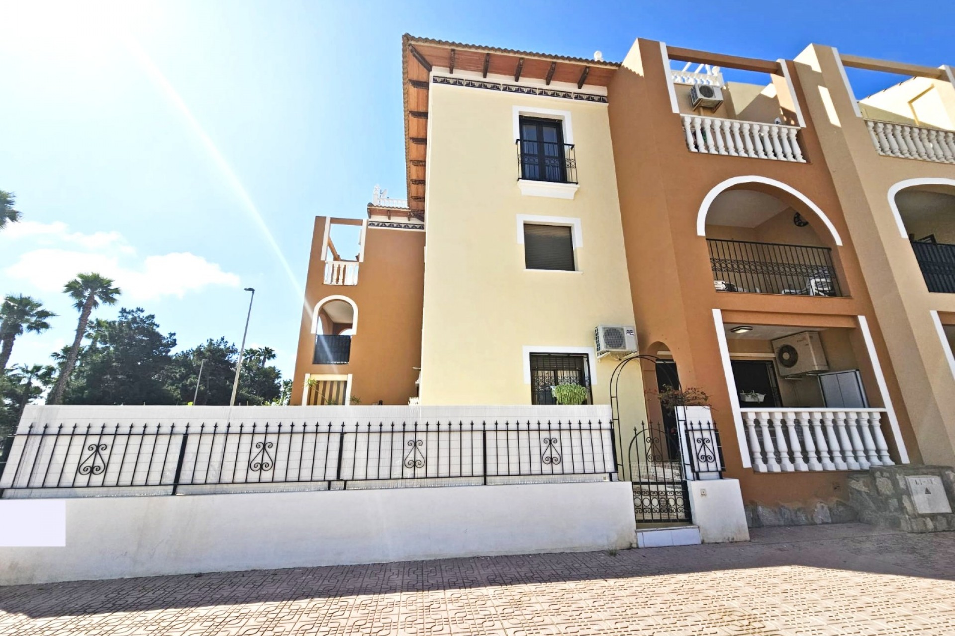 Revente - Apartment -
Los Alcazares - Los Alcázares