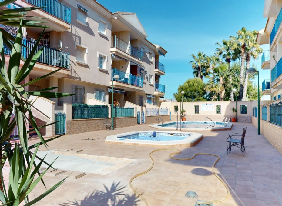 Revente - Apartment -
Los Alcazares - Los Alcázares