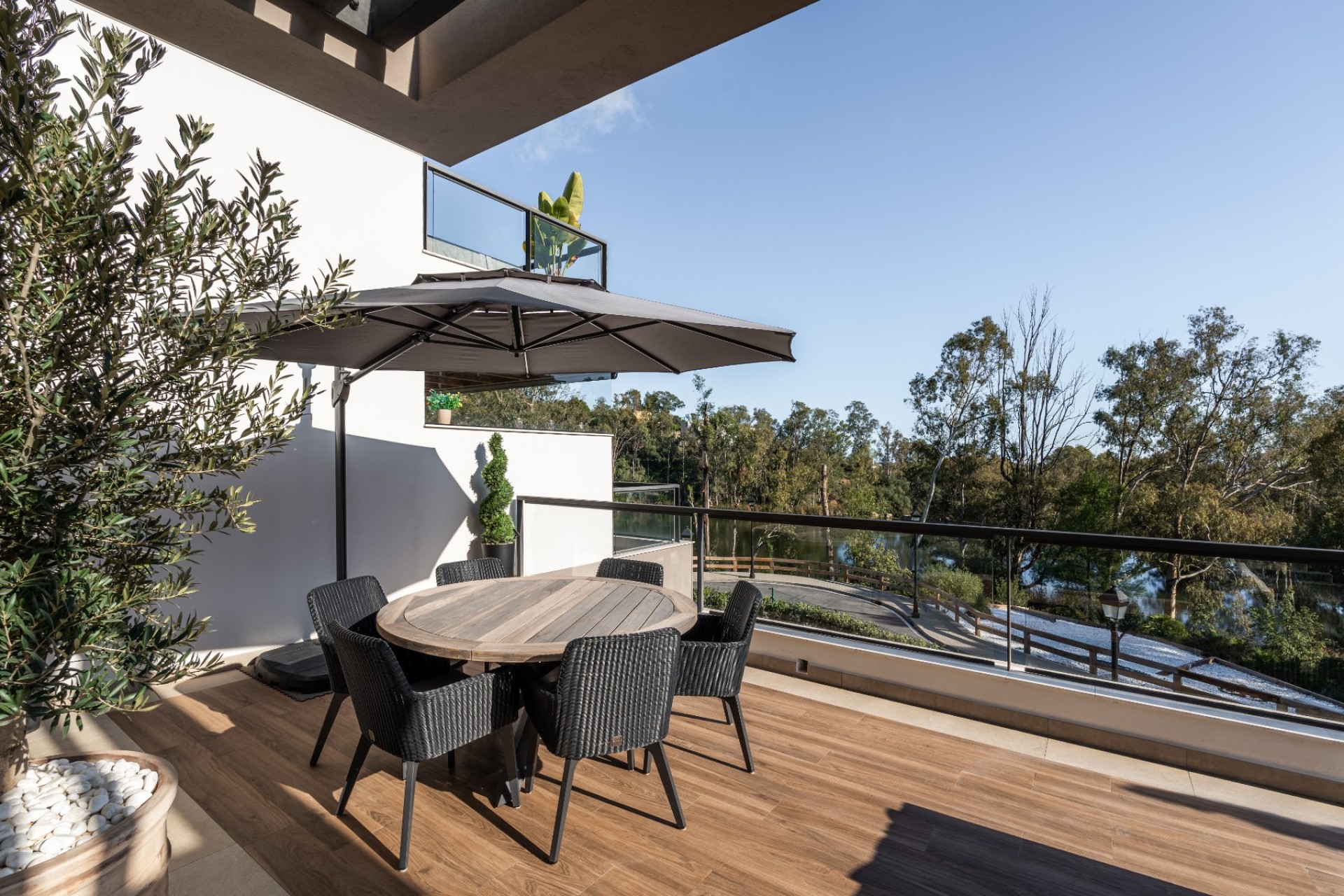 Revente - Apartment -
Marbella - Nueva Andalucía