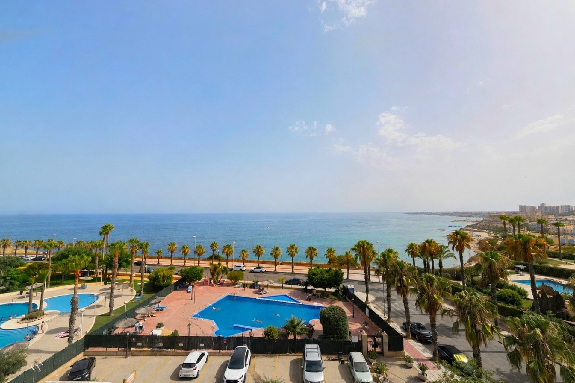 Revente - Apartment -
Orihuela Costa - Aguamarina