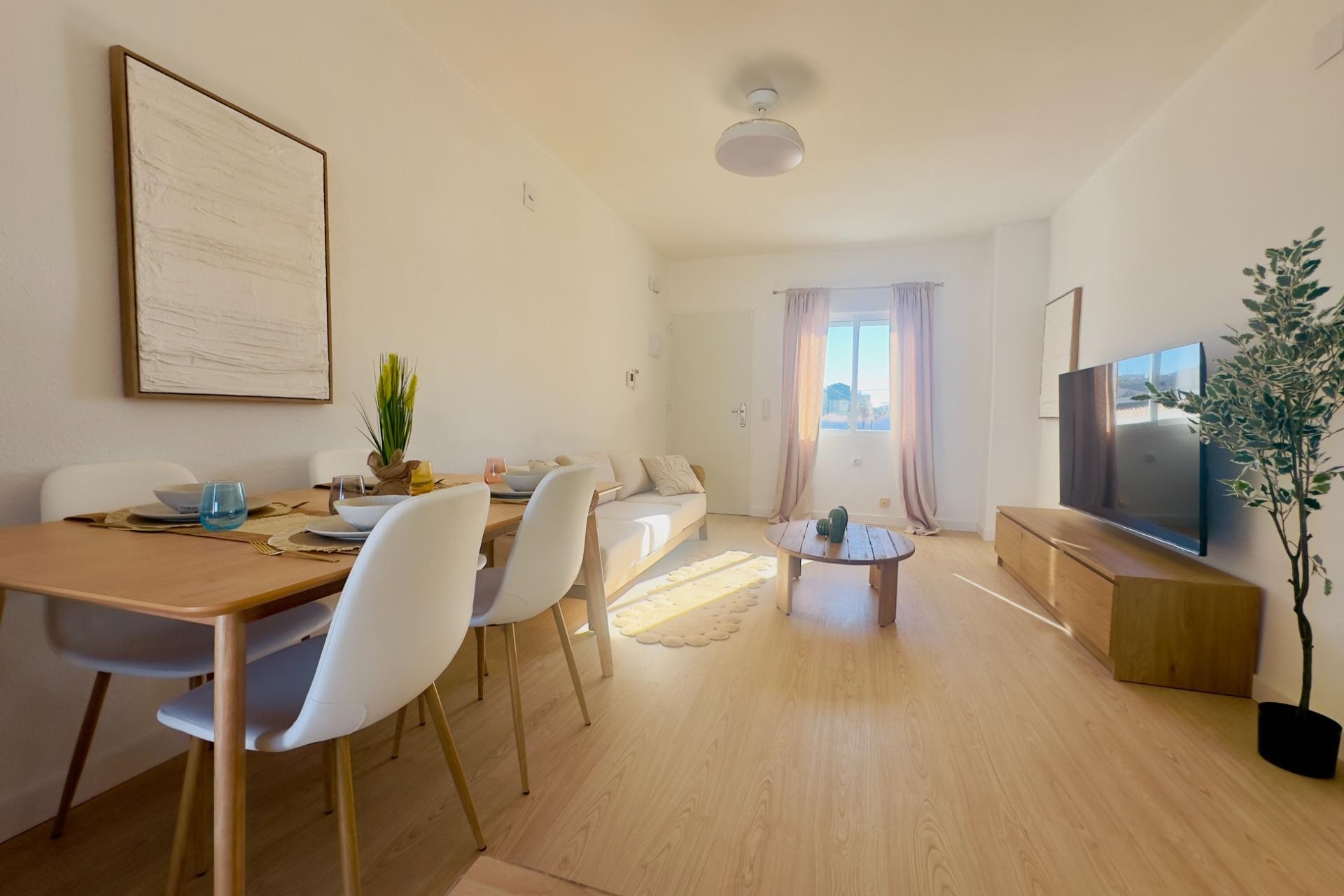 Revente - Apartment -
Orihuela Costa - La Regia