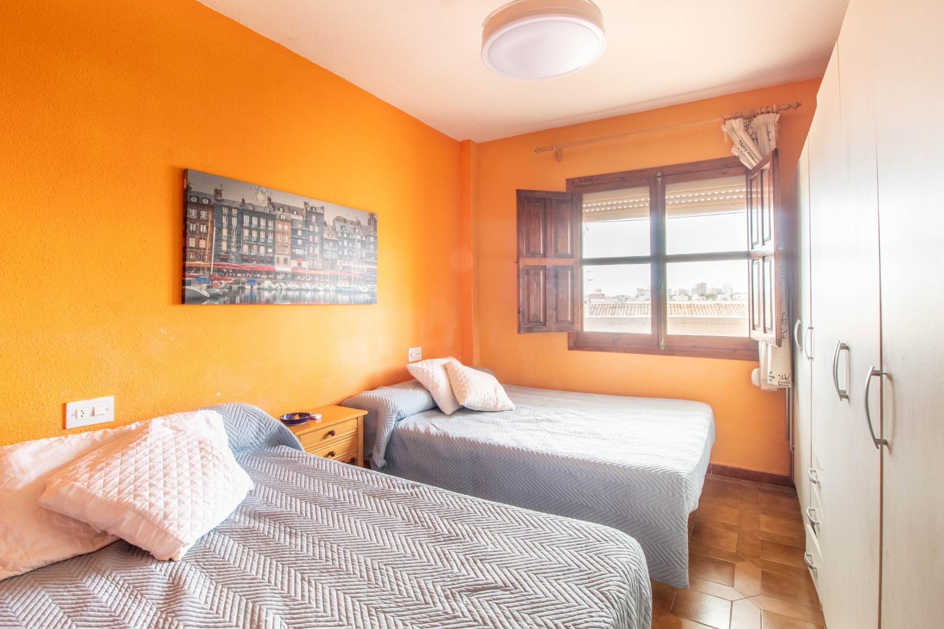 Revente - Apartment -
Orihuela Costa - La Regia