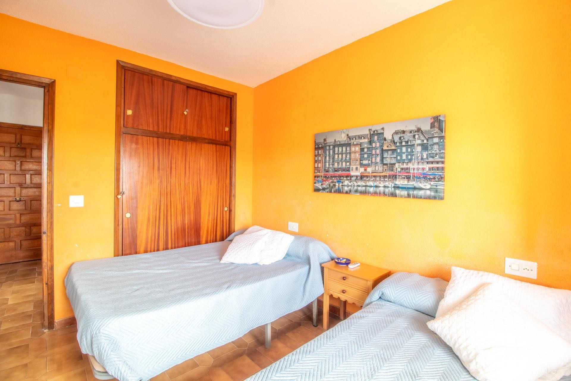 Revente - Apartment -
Orihuela Costa - La Regia