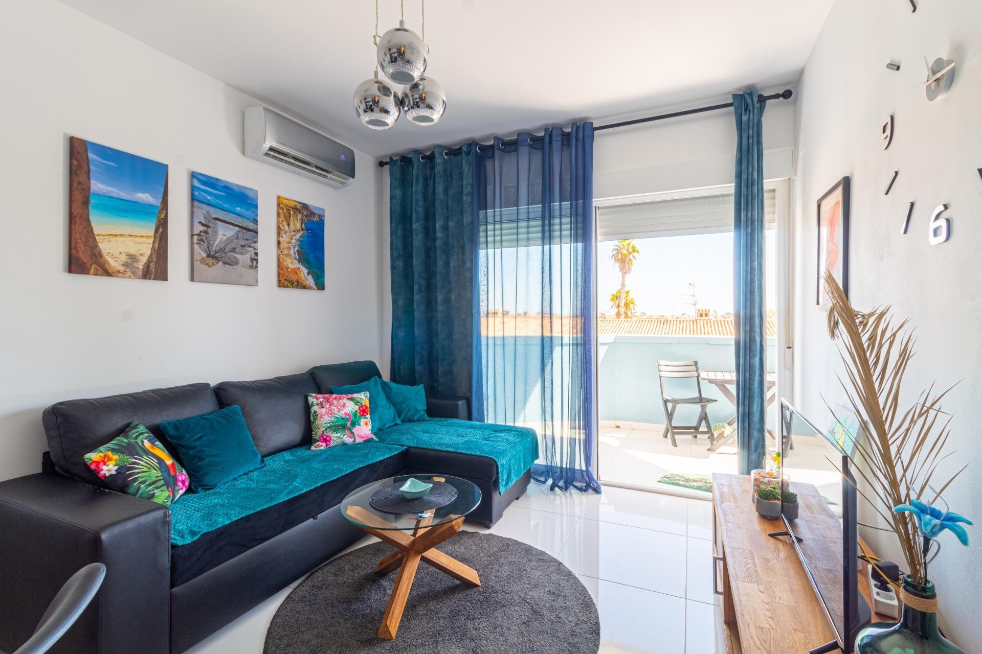 Revente - Apartment -
Orihuela Costa - La Regia