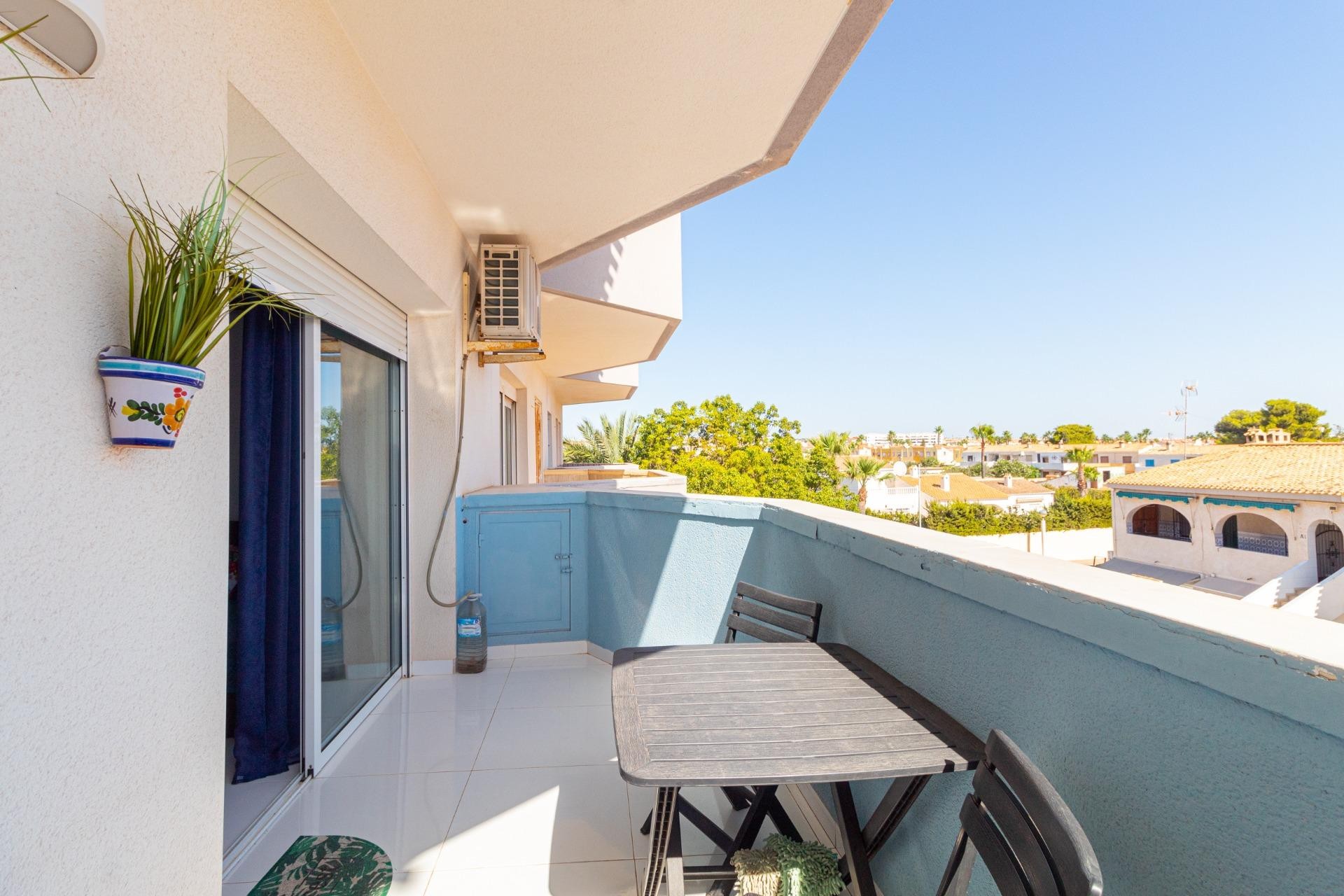 Revente - Apartment -
Orihuela Costa - La Regia