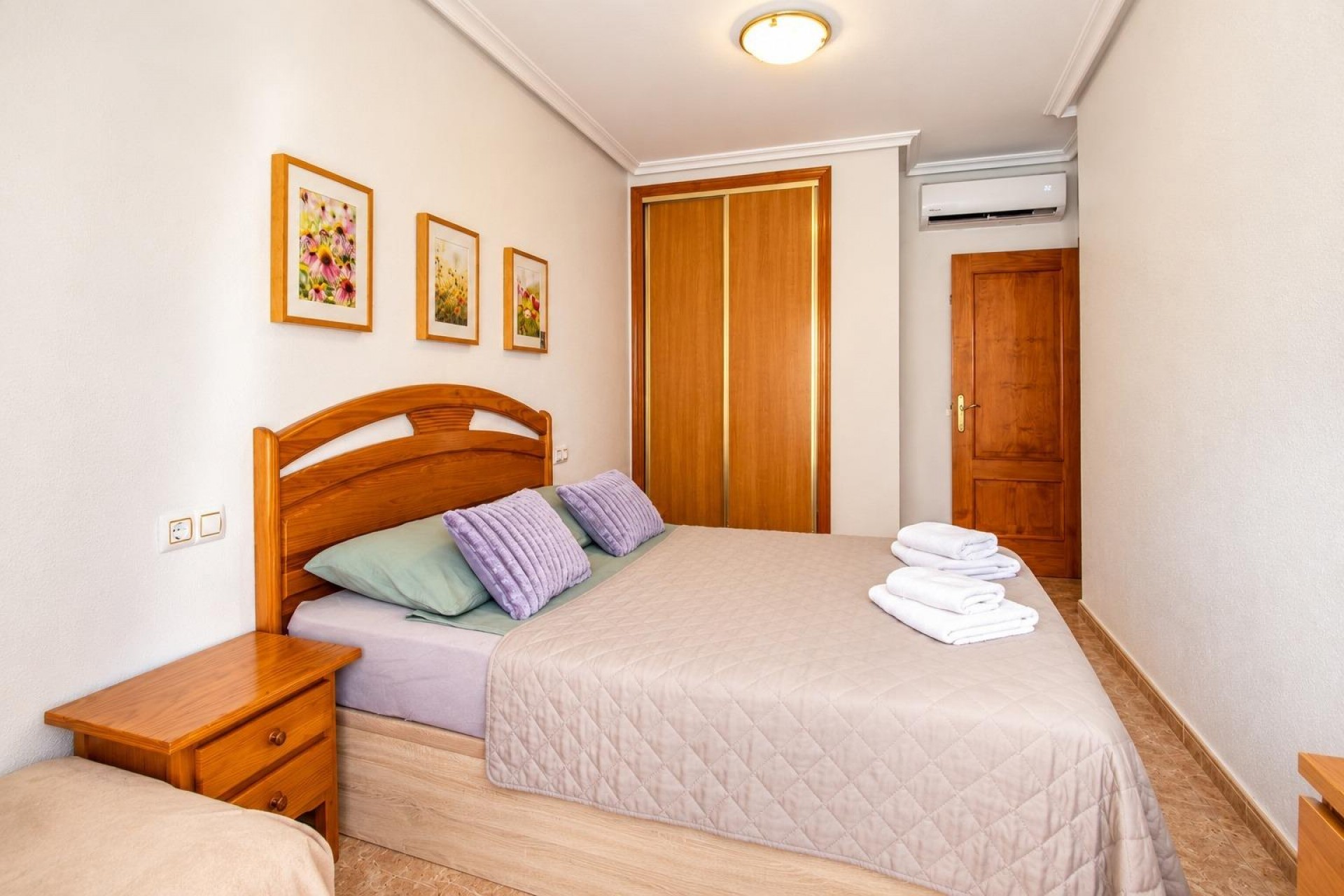Revente - Apartment -
Orihuela Costa - La Regia