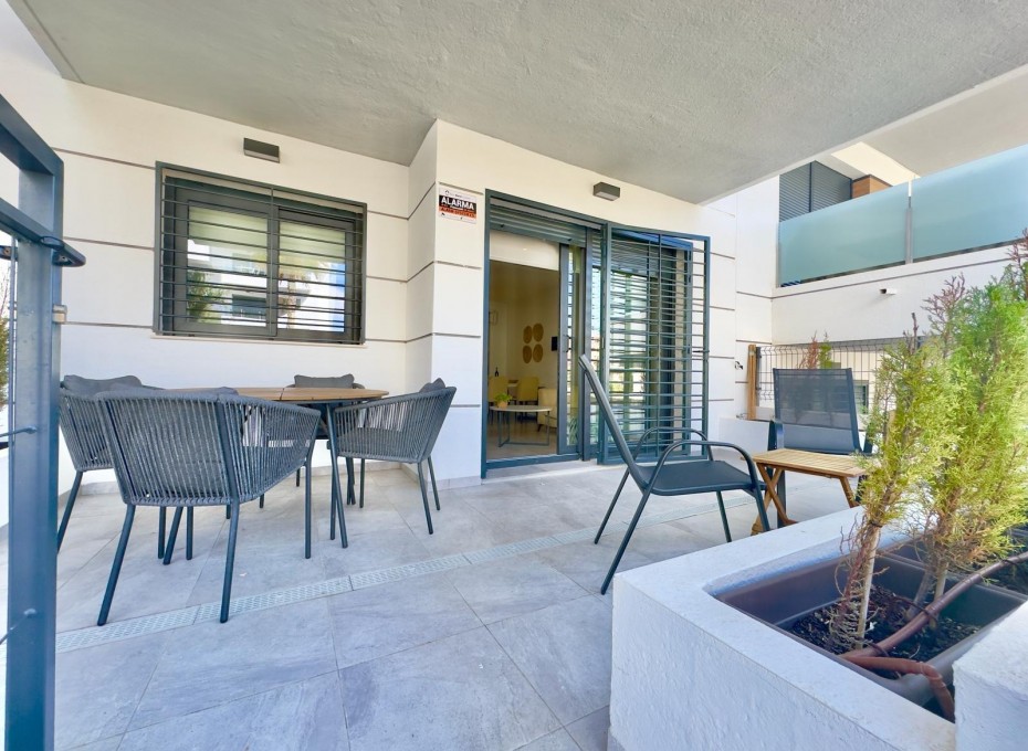 Revente - Apartment -
Orihuela Costa - Las Filipinas