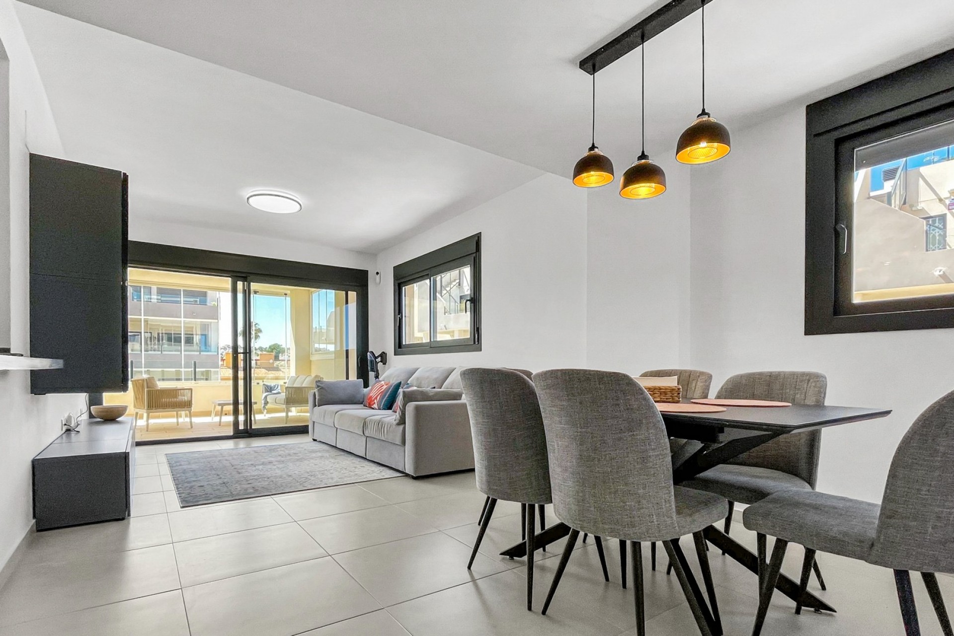 Revente - Apartment -
Orihuela Costa - Los Dolses