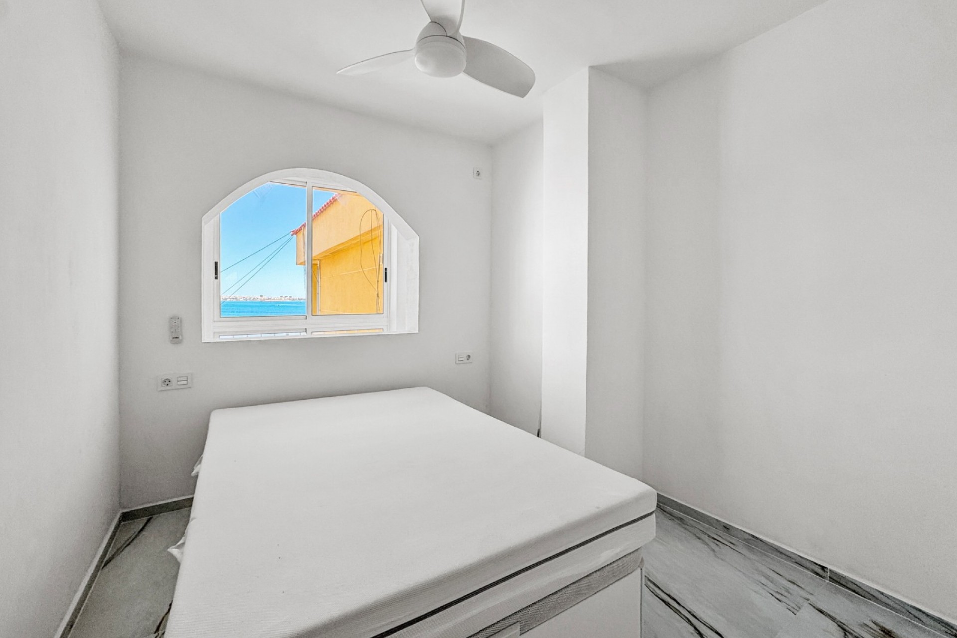 Revente - Apartment -
Orihuela Costa - Punta Prima