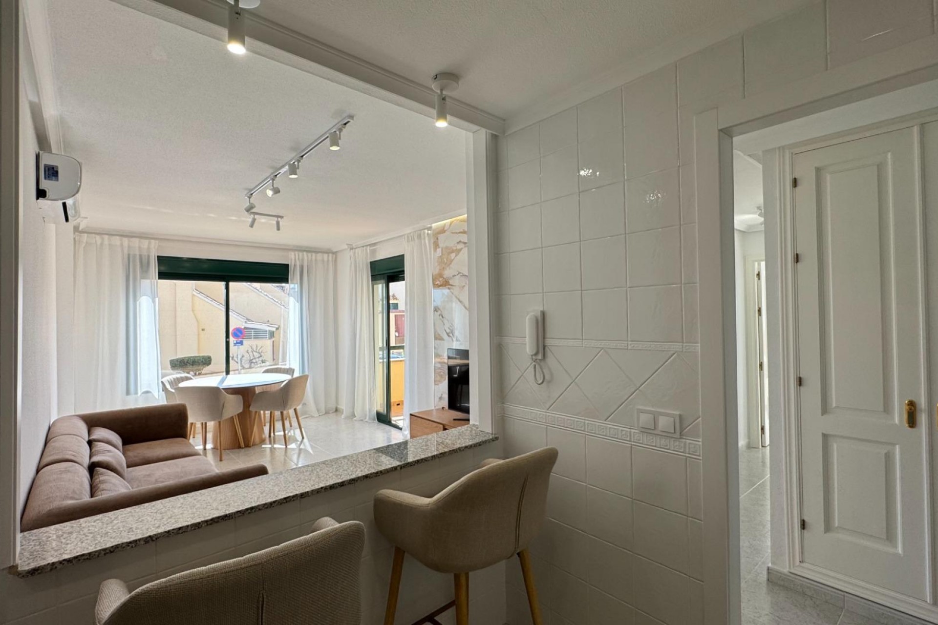 Revente - Apartment -
Orihuela Costa - Villamartín-Las Filipinas