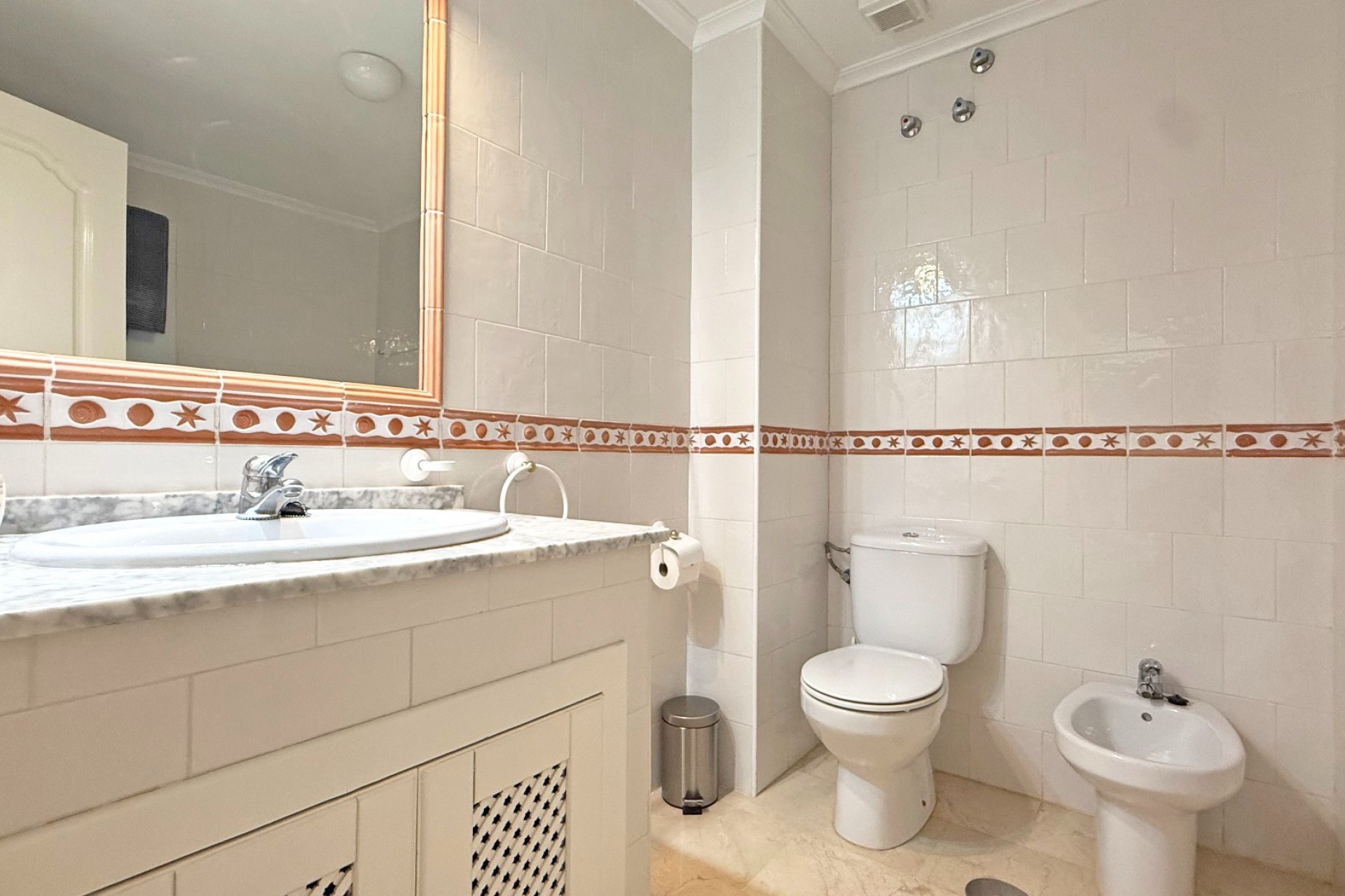 Revente - Apartment -
Orihuela Costa - Villamartín