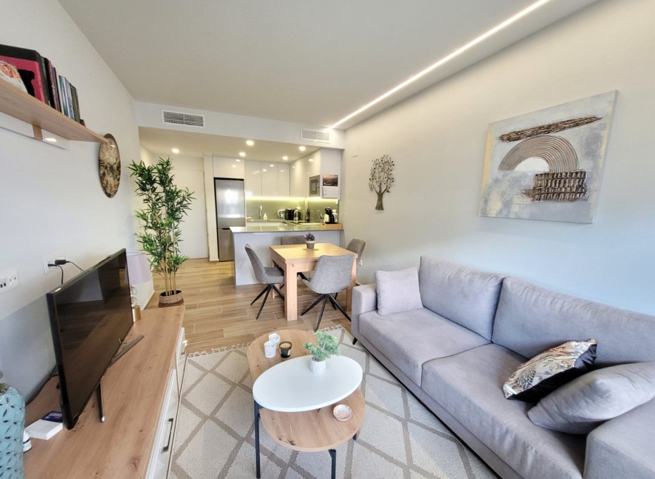 Revente - Apartment -
Orihuela Costa - Villamartín