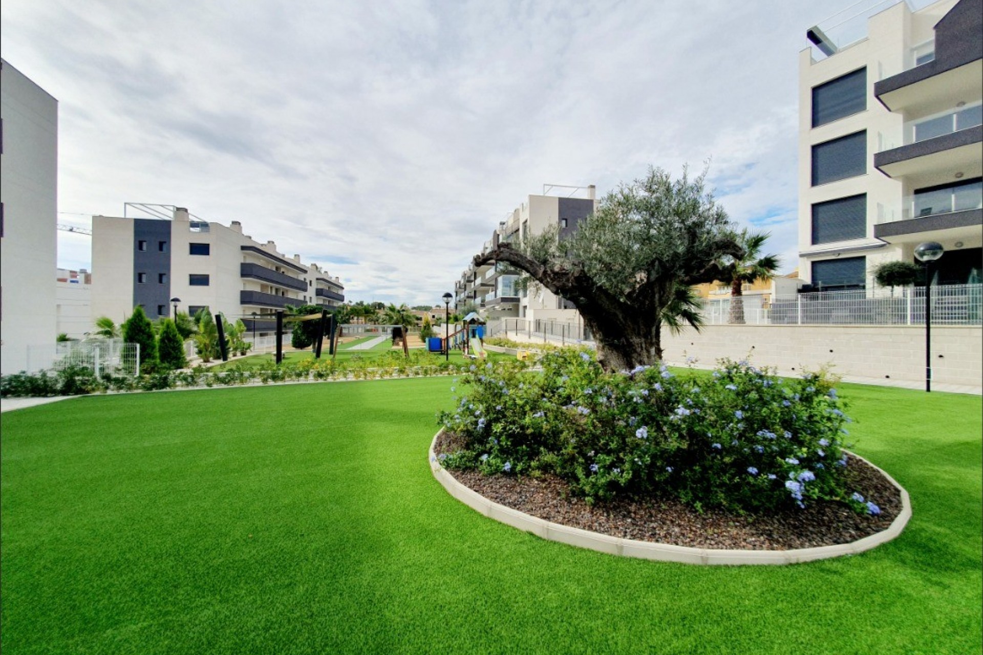 Revente - Apartment -
Orihuela Costa - Villamartín