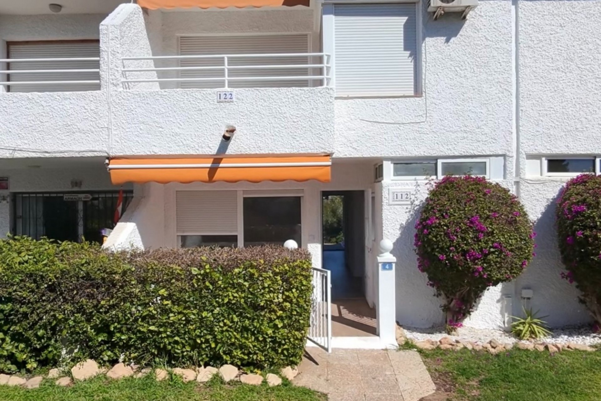 Revente - Apartment -
Orihuela Costa - Villamartín
