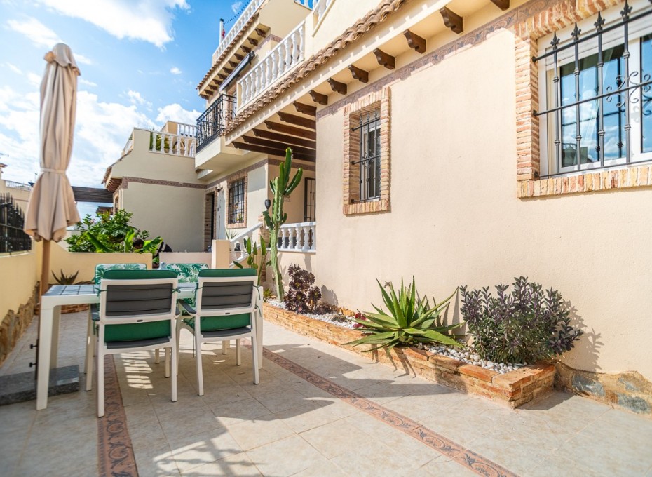 Revente - Apartment -
Orihuela Costa