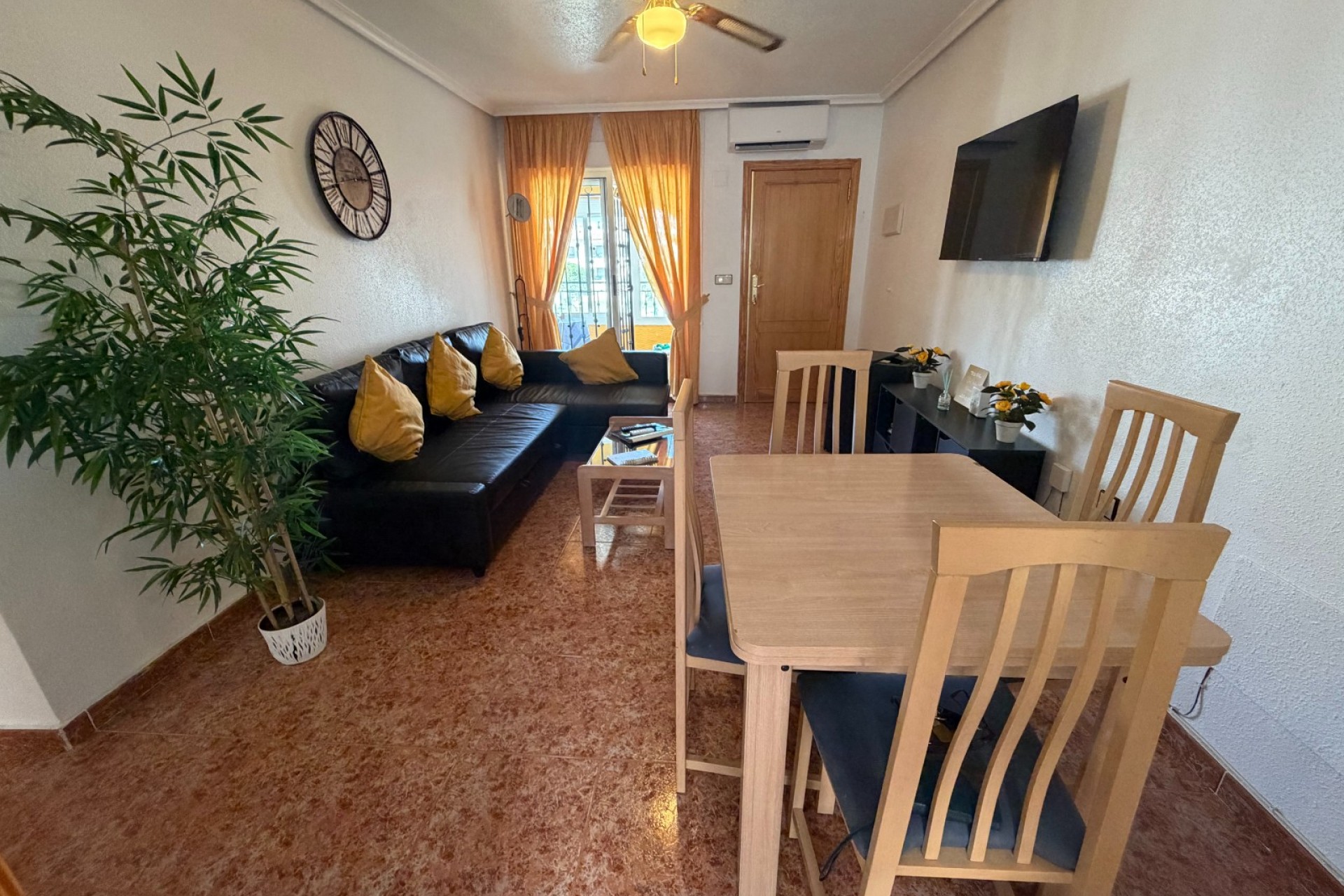Revente - Apartment -
Orihuela - Entre Naranjos Vistabella