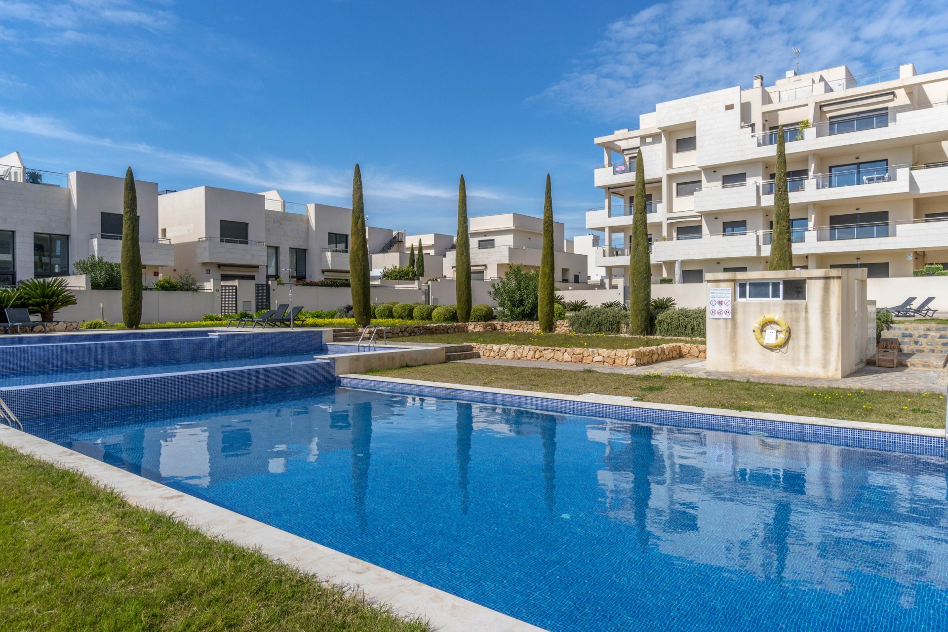 Revente - Apartment -
Orihuela - Orihuela Costa