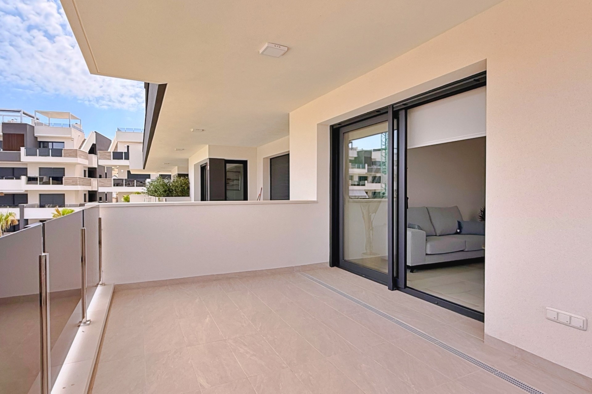 Revente - Apartment -
Orihuela - Orihuela Costa