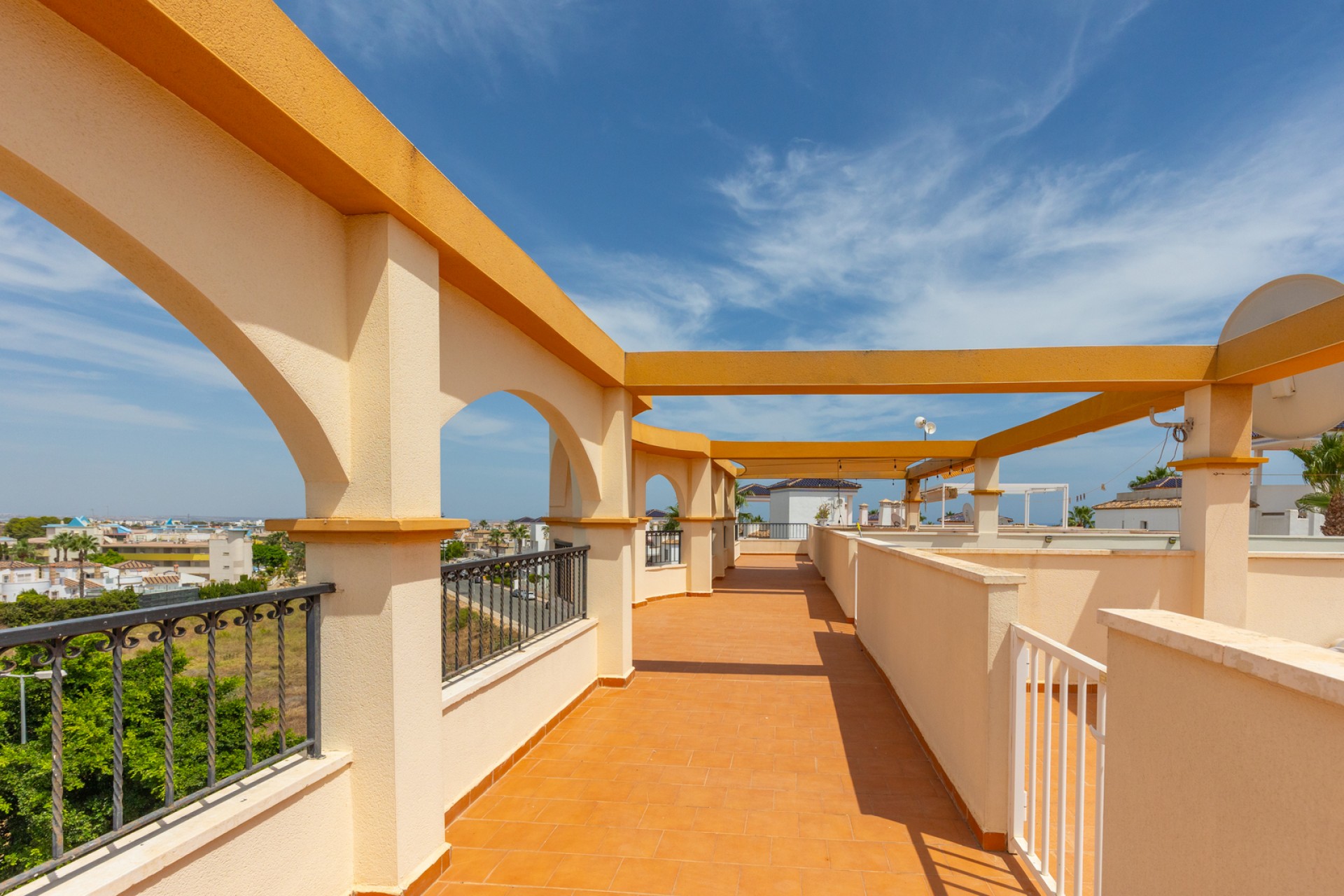 Revente - Apartment -
Orihuela - Villamartin