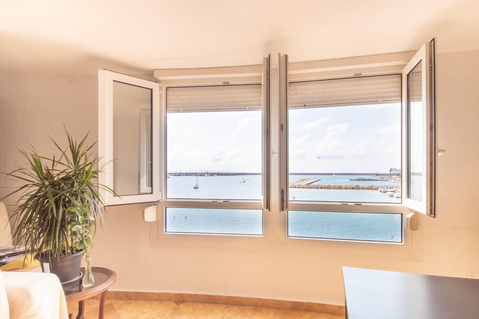 Revente - Apartment -
Torrevieja - Acequion