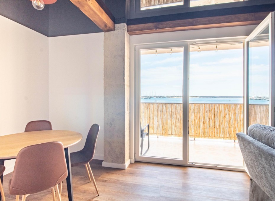 Revente - Apartment -
Torrevieja - Acequion