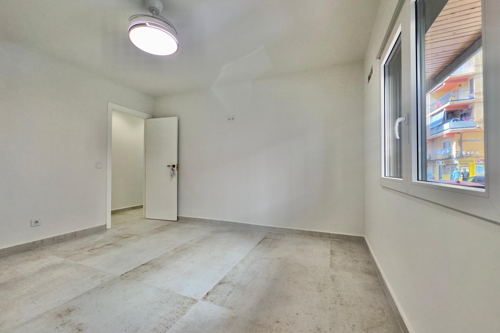Revente - Apartment -
Torrevieja - Acequion