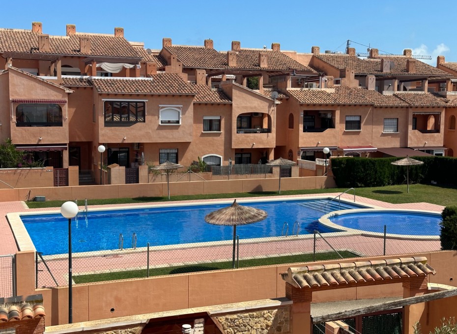 Revente - Apartment -
Torrevieja - Aguas Nuevas