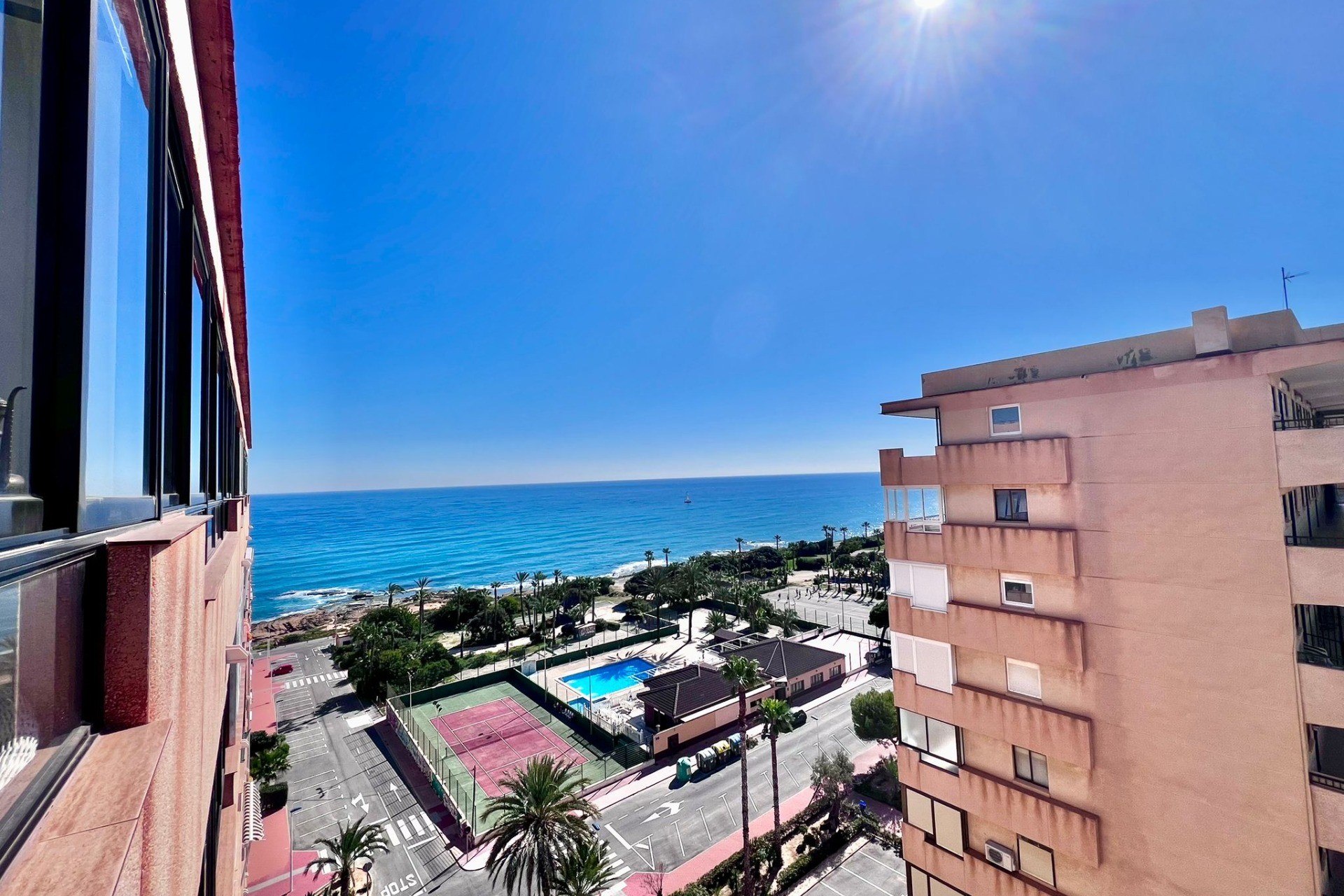 Revente - Apartment -
Torrevieja - Cabo Cervera