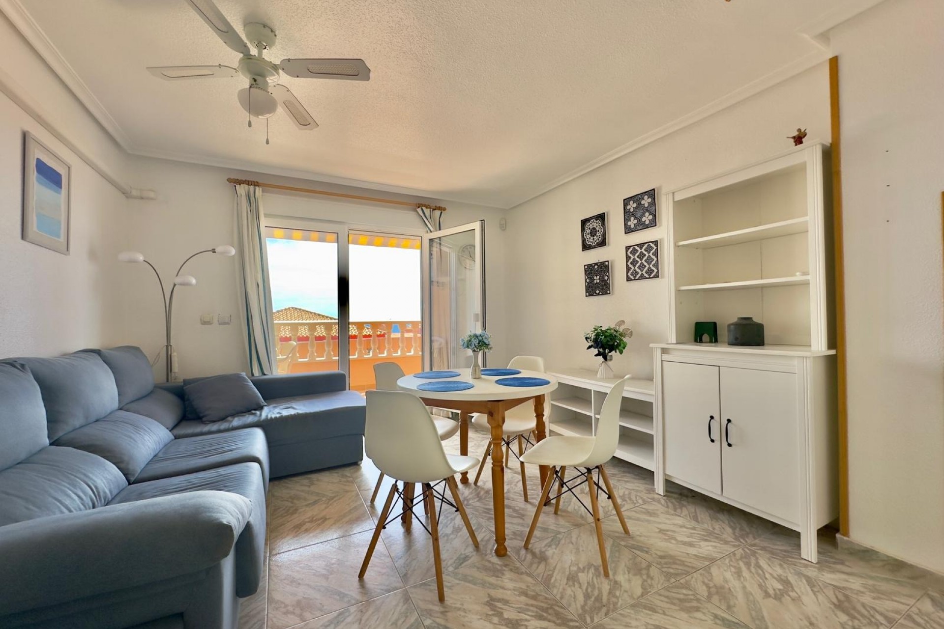 Revente - Apartment -
Torrevieja - Cabo Cervera