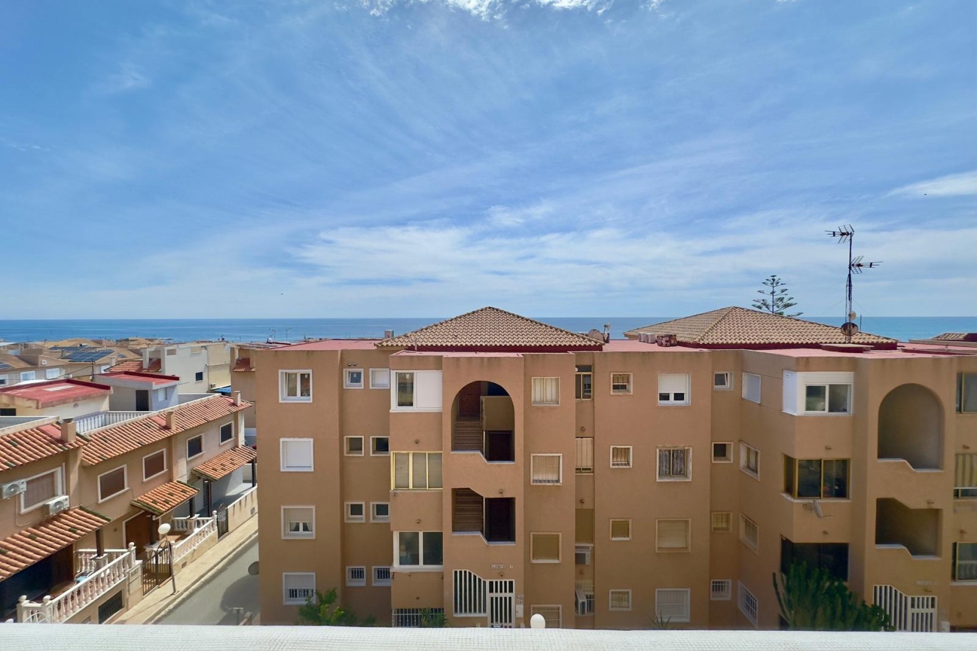 Revente - Apartment -
Torrevieja - Cabo Cervera
