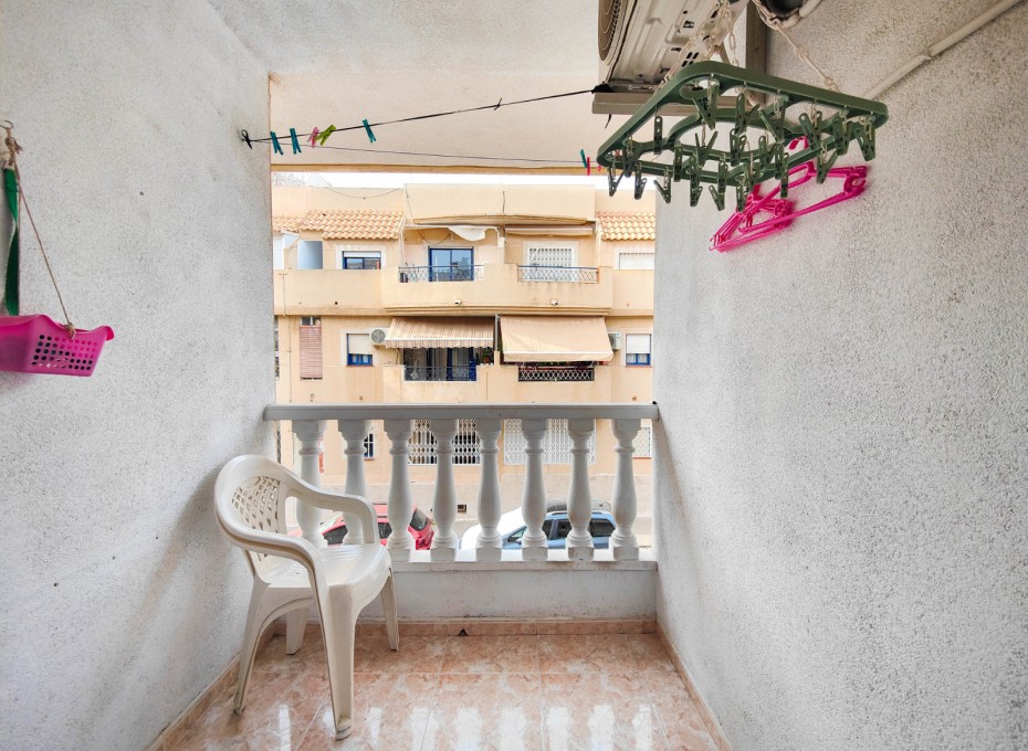 Revente - Apartment -
Torrevieja - Center