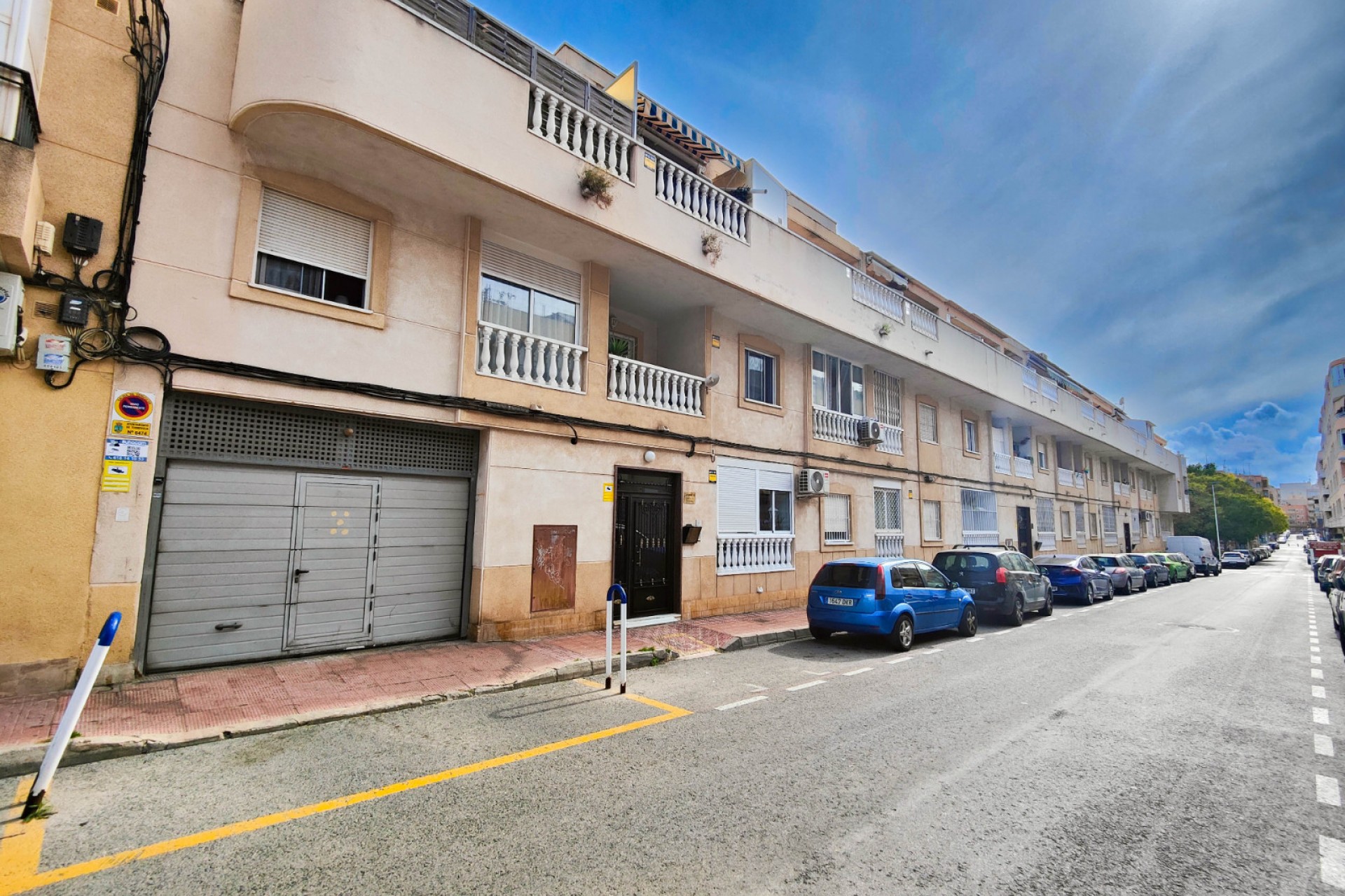 Revente - Apartment -
Torrevieja - Center