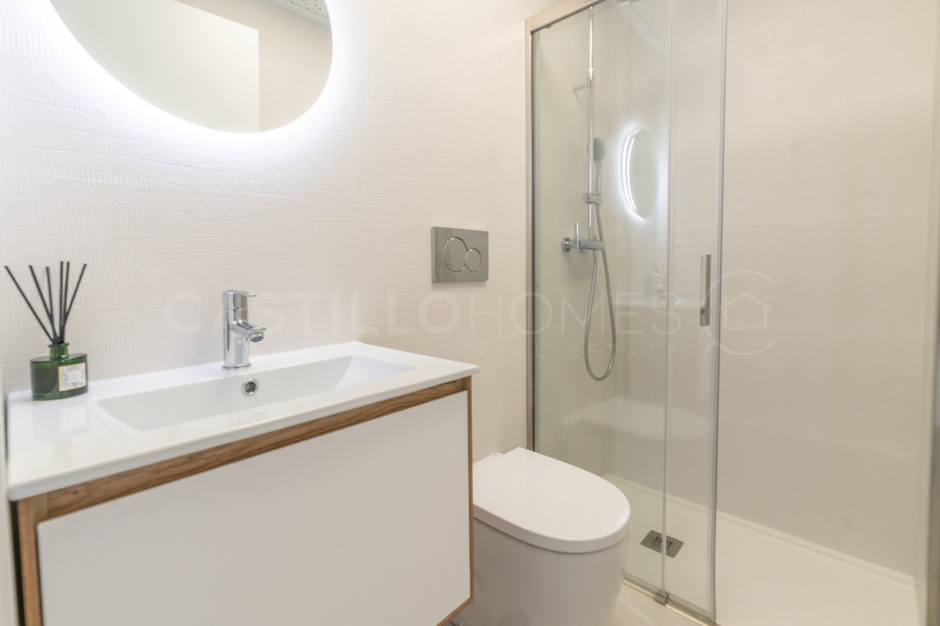 Revente - Apartment -
Torrevieja - Centro