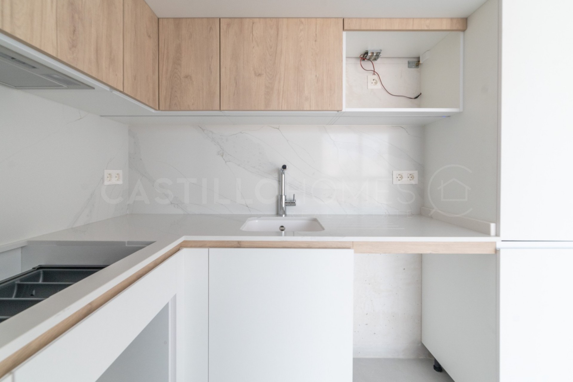 Revente - Apartment -
Torrevieja - Centro