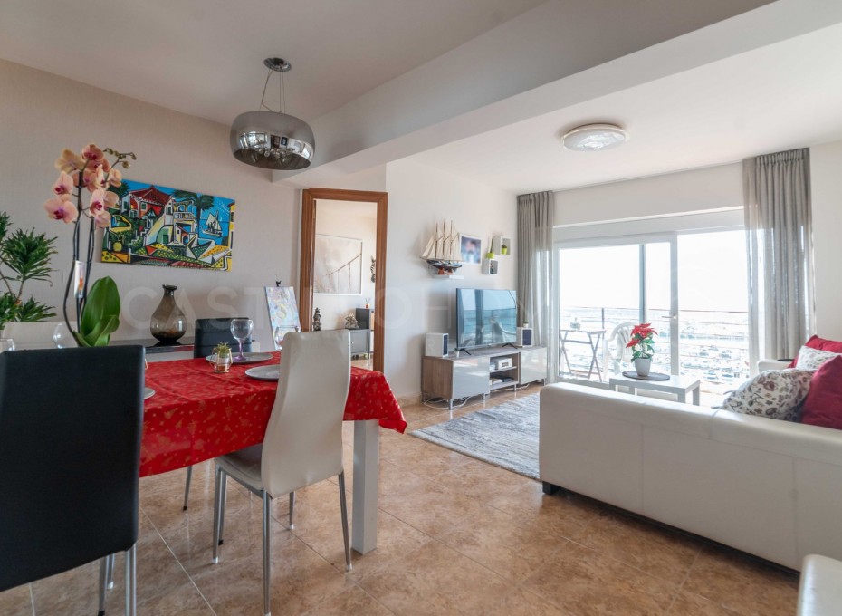 Revente - Apartment -
Torrevieja - Centro