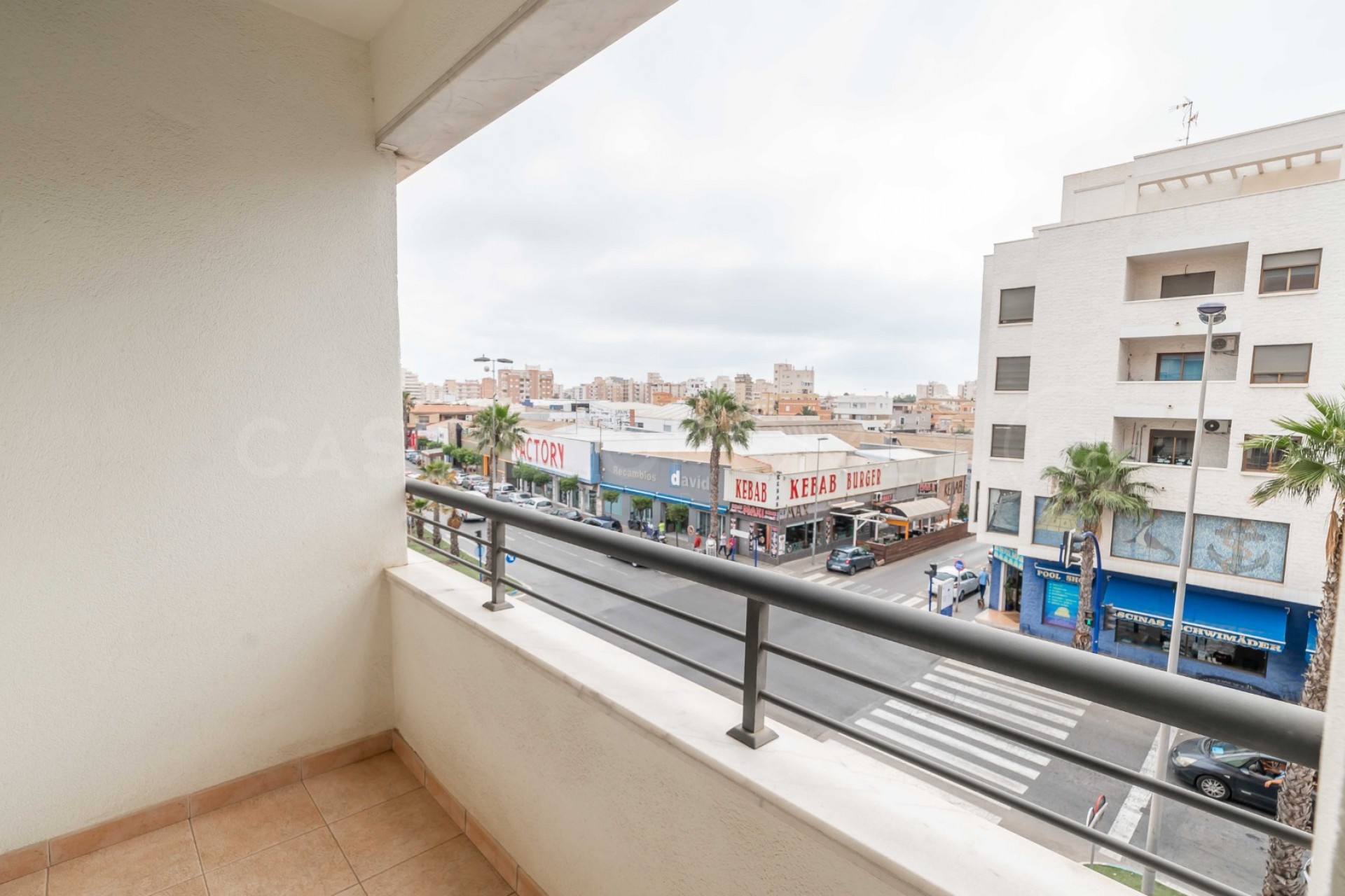 Revente - Apartment -
Torrevieja - Centro