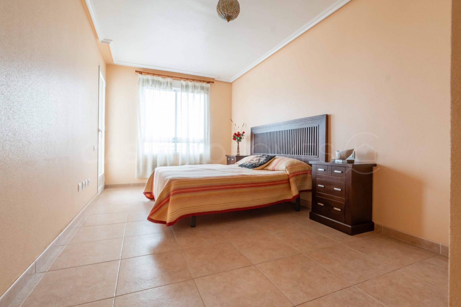 Revente - Apartment -
Torrevieja - Centro