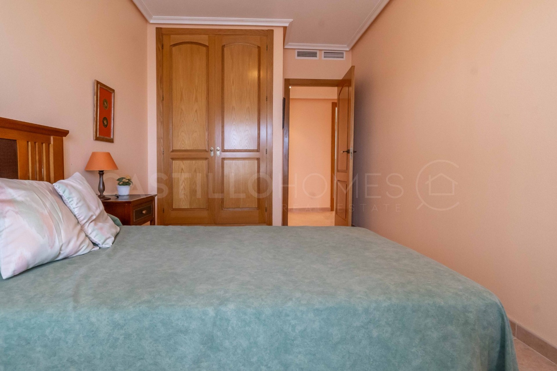 Revente - Apartment -
Torrevieja - Centro