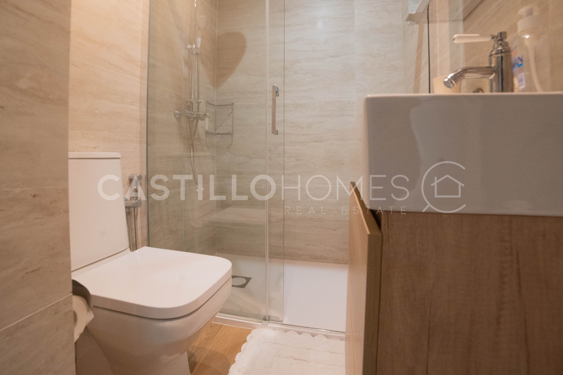 Revente - Apartment -
Torrevieja - Centro