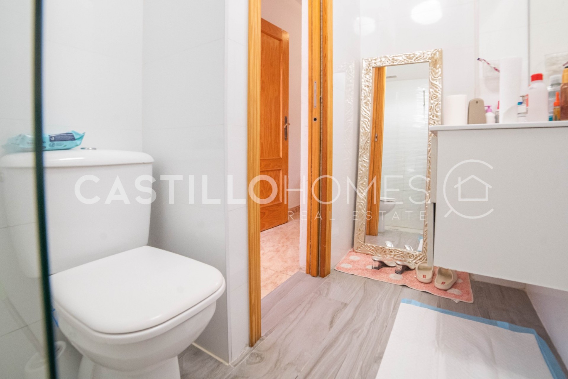 Revente - Apartment -
Torrevieja - Centro