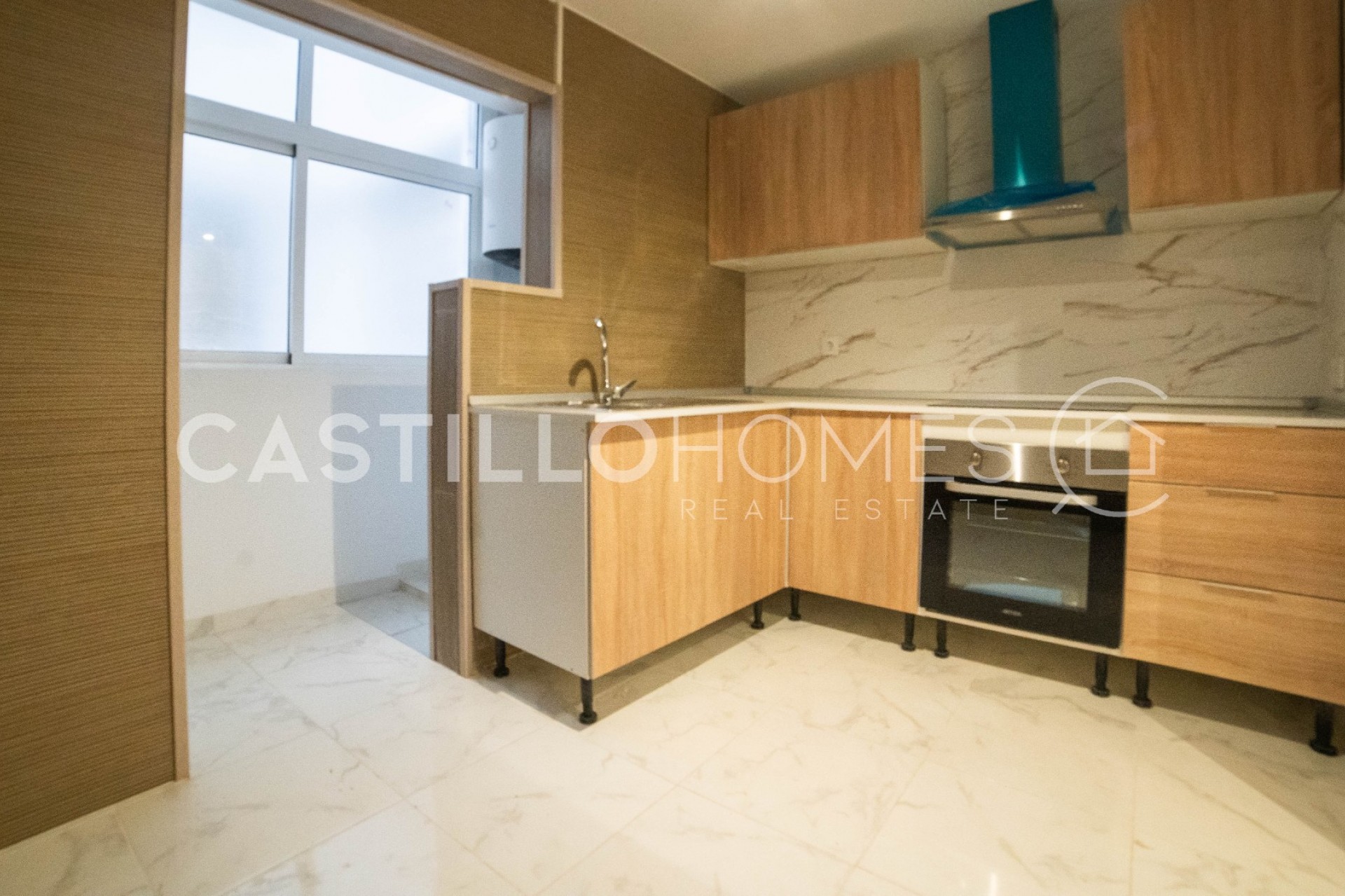 Revente - Apartment -
Torrevieja - Centro