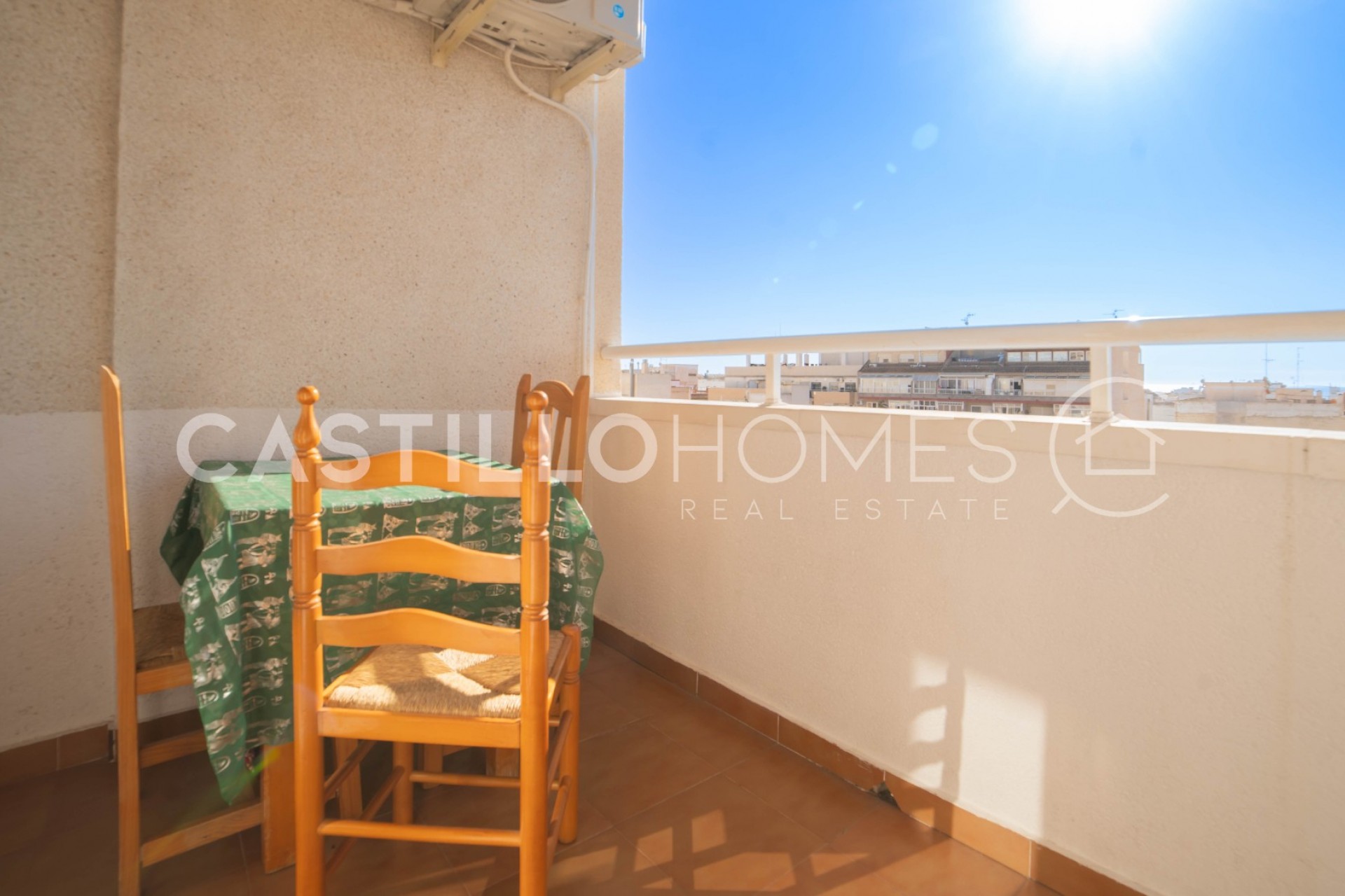 Revente - Apartment -
Torrevieja - Centro