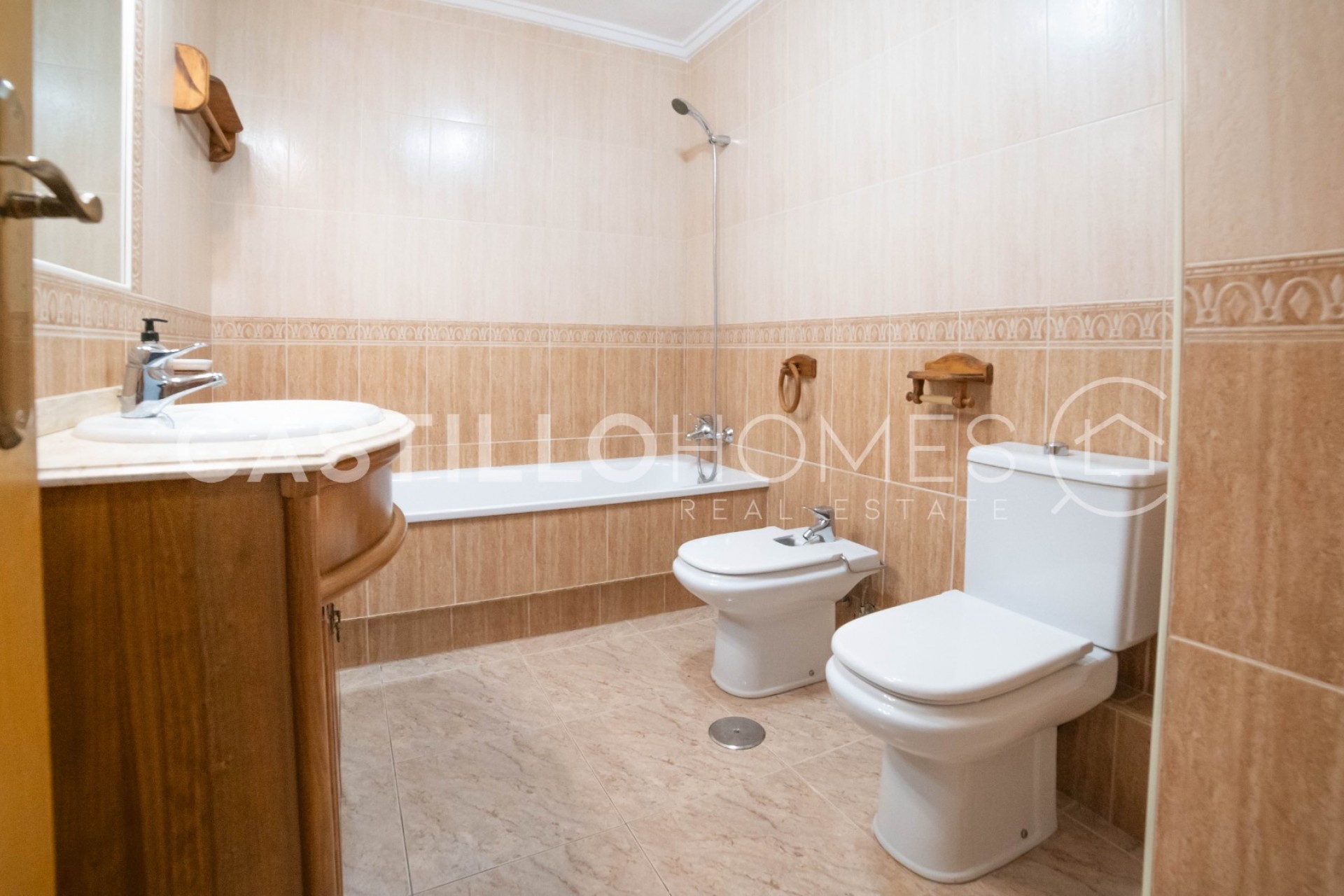 Revente - Apartment -
Torrevieja - Centro