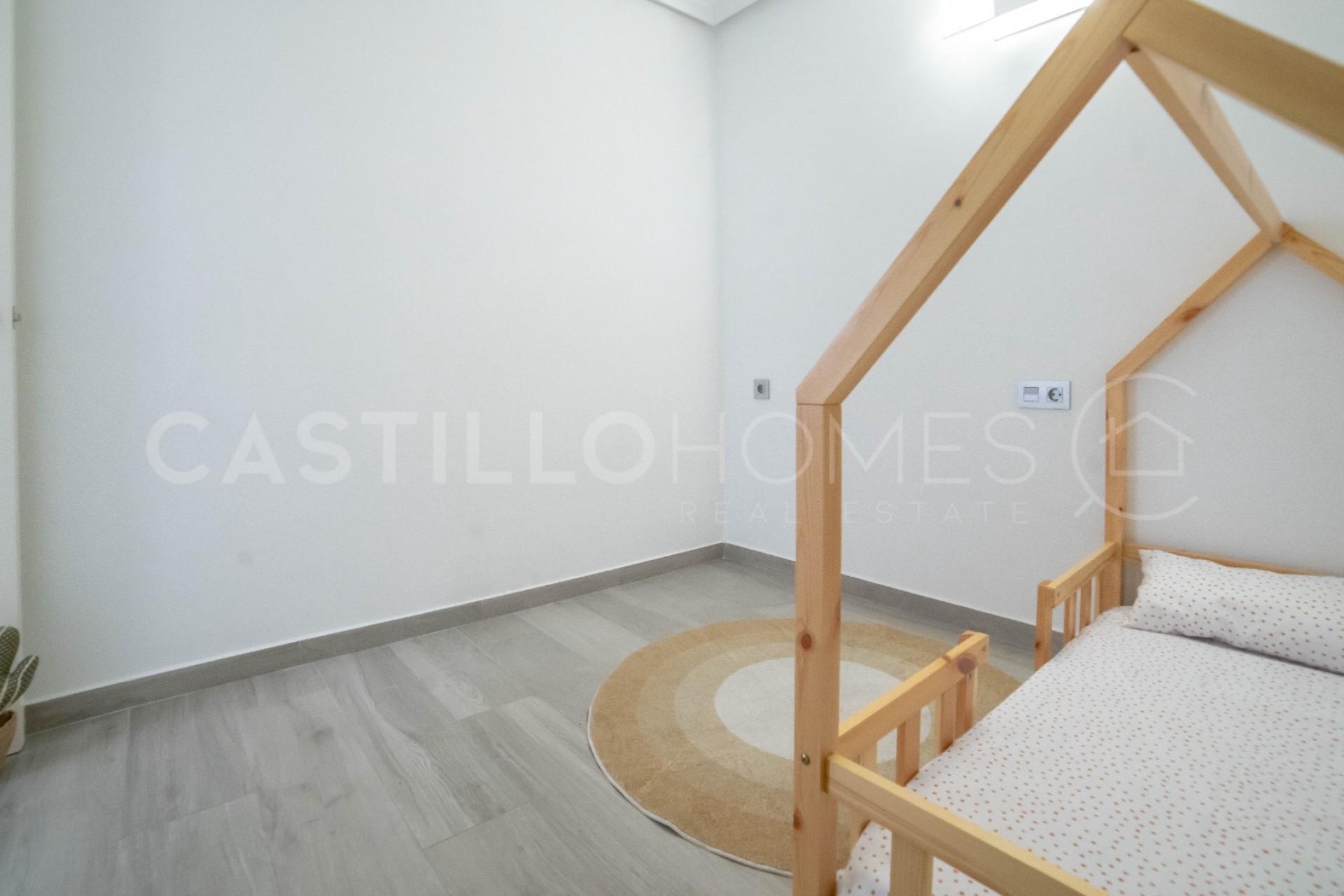Revente - Apartment -
Torrevieja - Centro